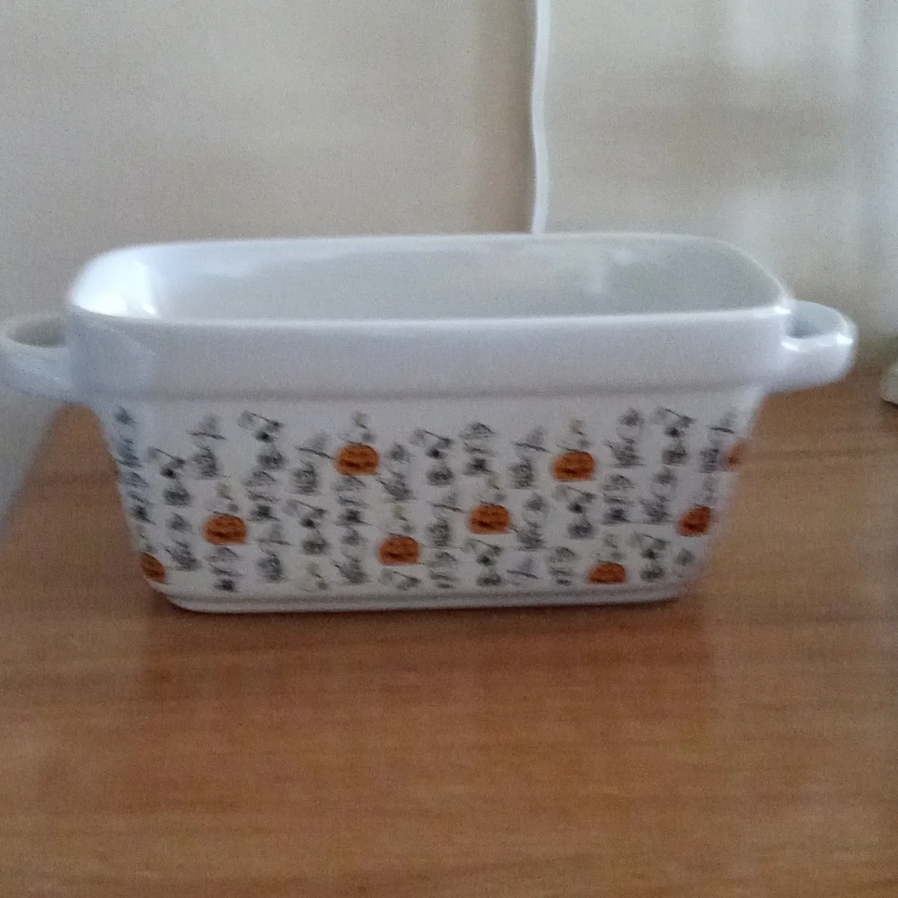 Snoopy loaf pan